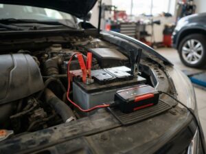 Auto Batterie laden